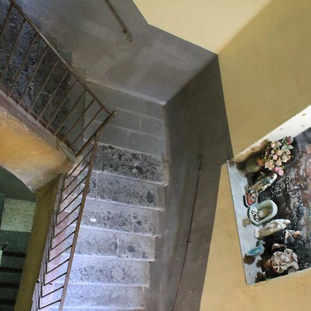 Il Vicoletto Maiorani 39 Apartment เนเปิลส์ ภายนอก รูปภาพ
