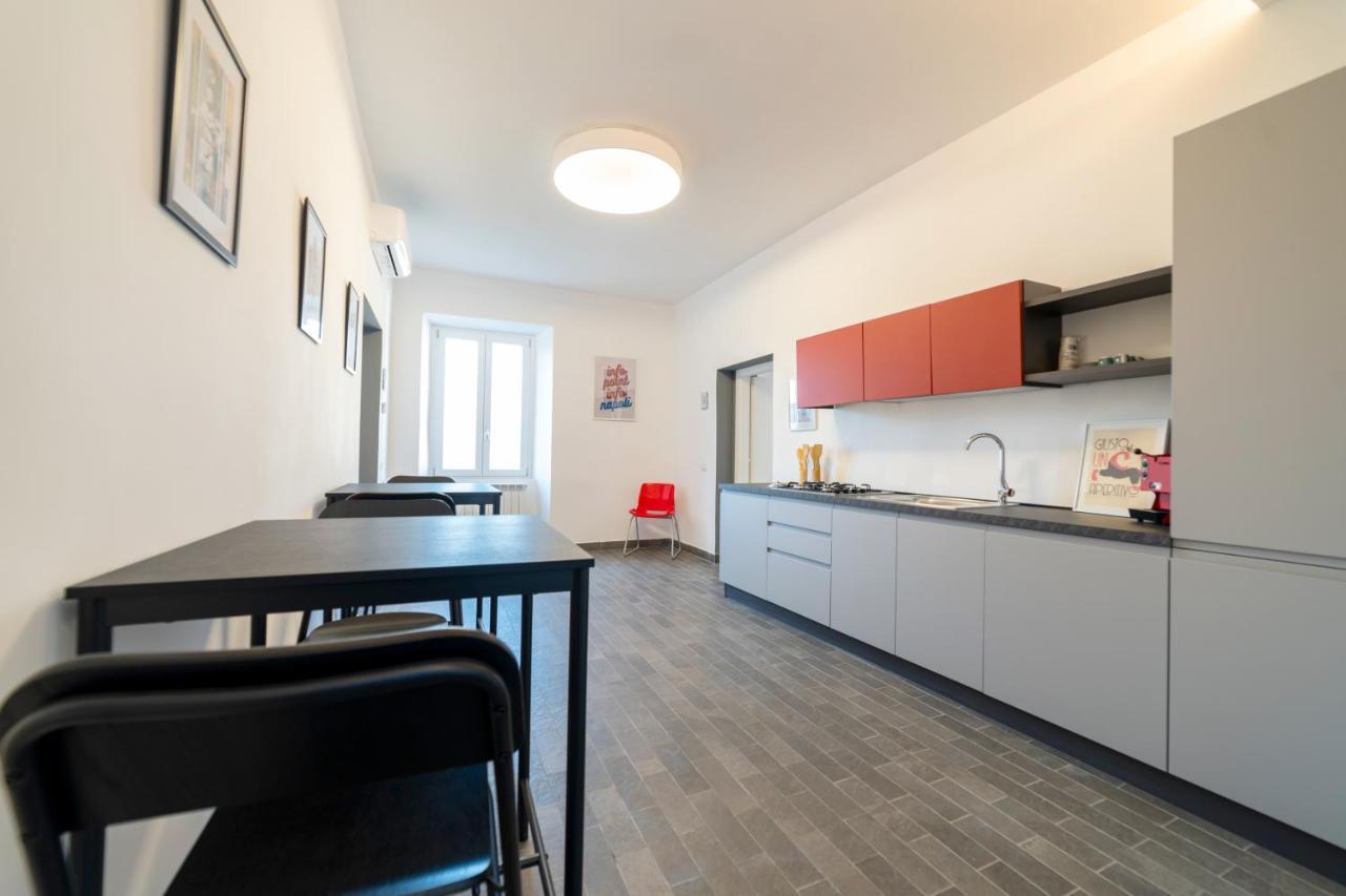 Il Vicoletto Maiorani 39 Apartment เนเปิลส์ ภายนอก รูปภาพ