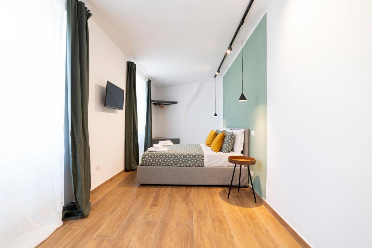 Il Vicoletto Maiorani 39 Apartment เนเปิลส์ ภายนอก รูปภาพ